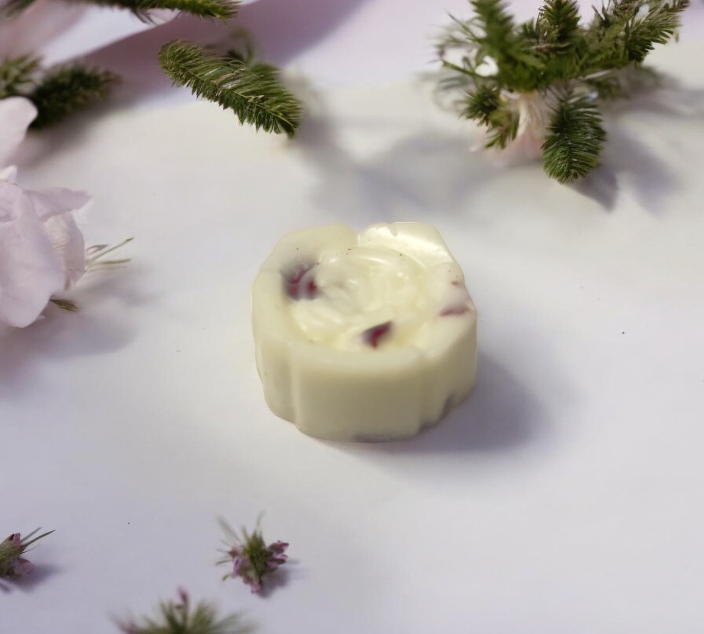 ROSE Shaped Dried Rose Petals Scented Wax Melts | Mineral Vegan Botanical Wax Warmers - Scented_Burn Candle Co.