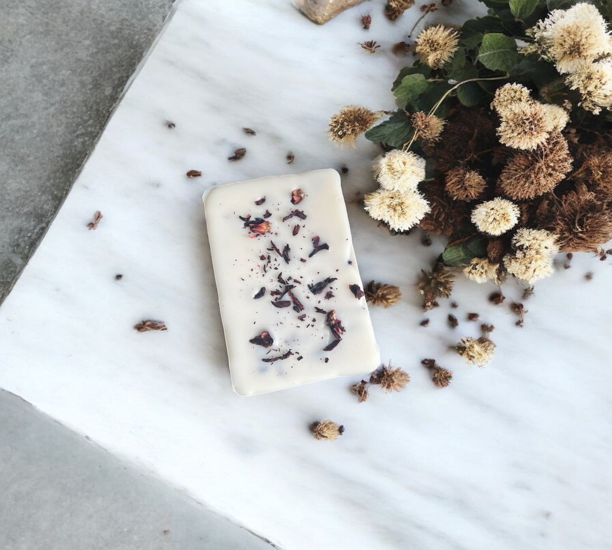 Dried Hibiscus Flowers Scented Snap Bar | Soy Botanical Wax Melts - Scented_Burn