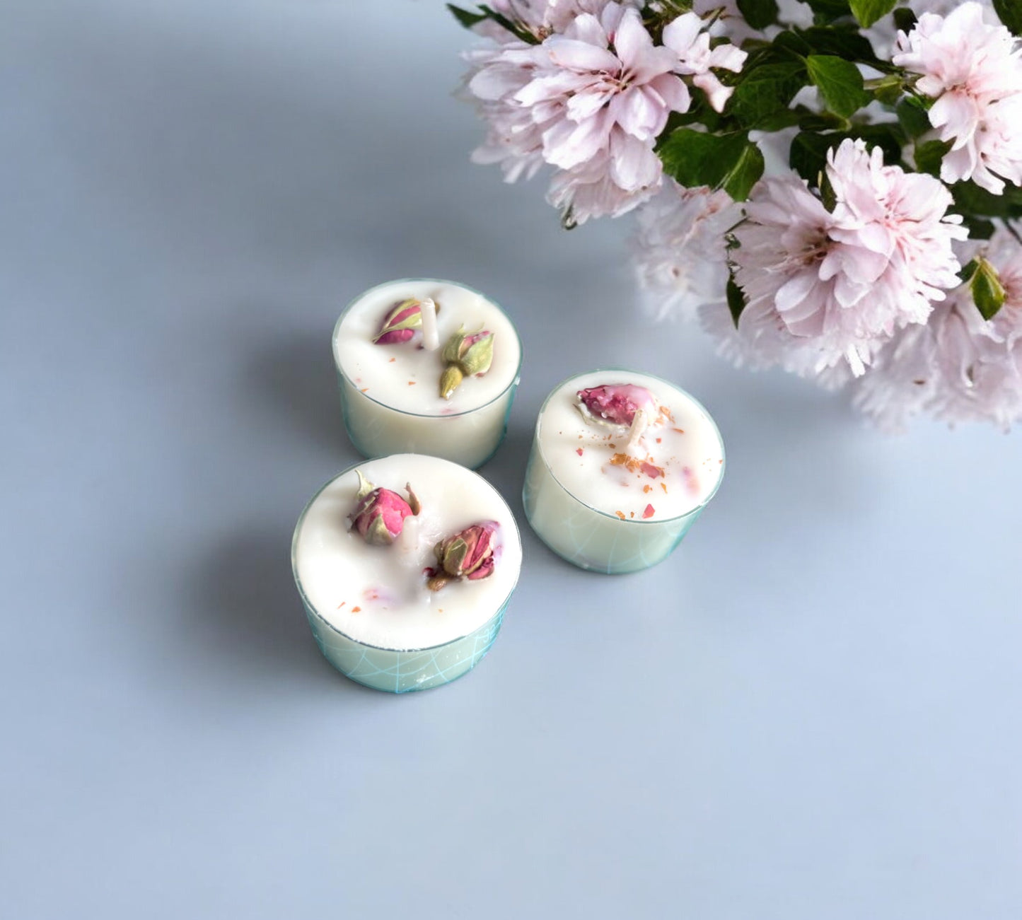 6 Dried Rosebuds Scented Tealights | Coconut & Soy Botanical Candles - Scented_Burn