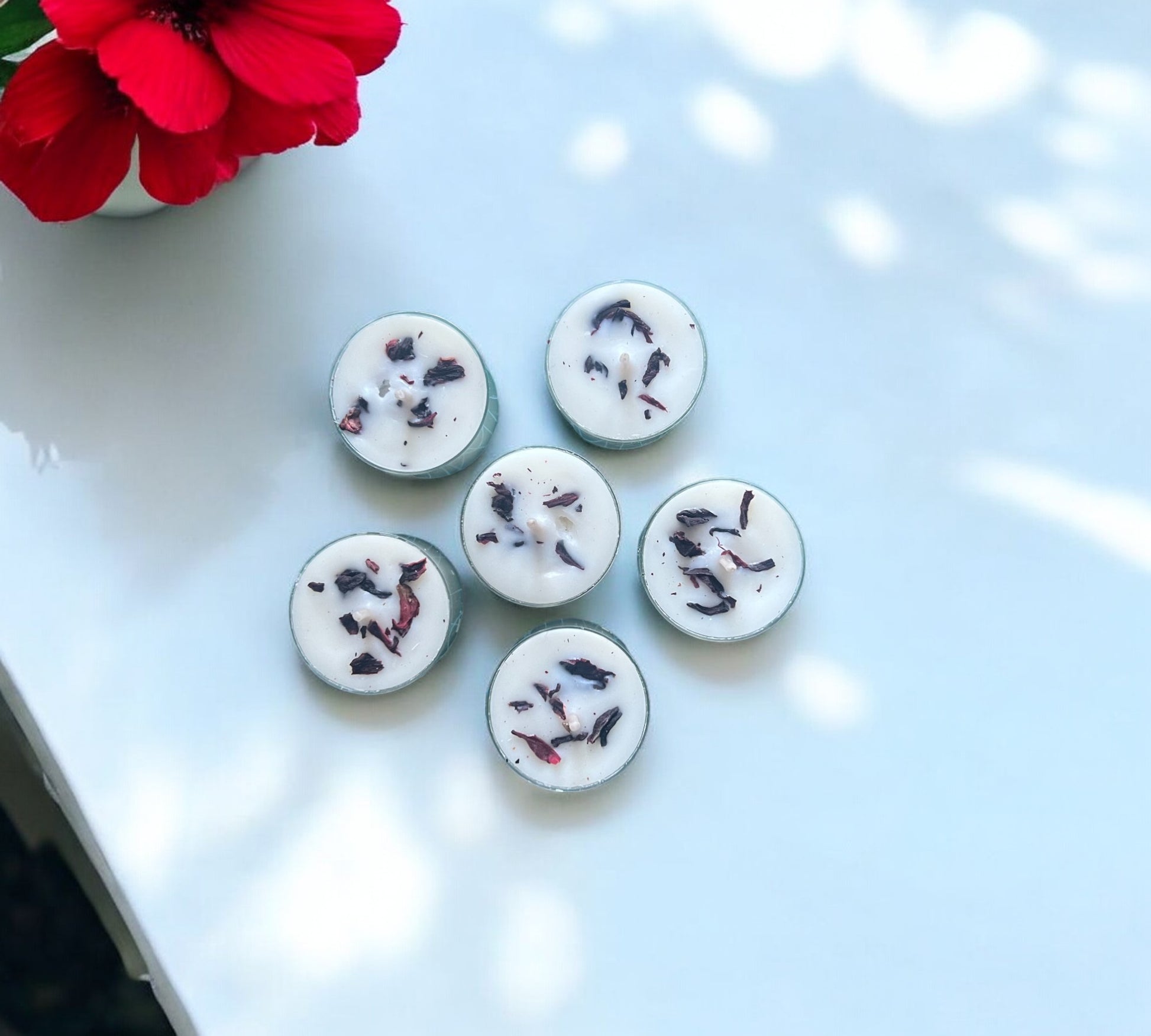 2 Dried Hibiscus Flowers Aromatherapy Tealights | Mineral Wax Botanical Candles - Scented_Burn