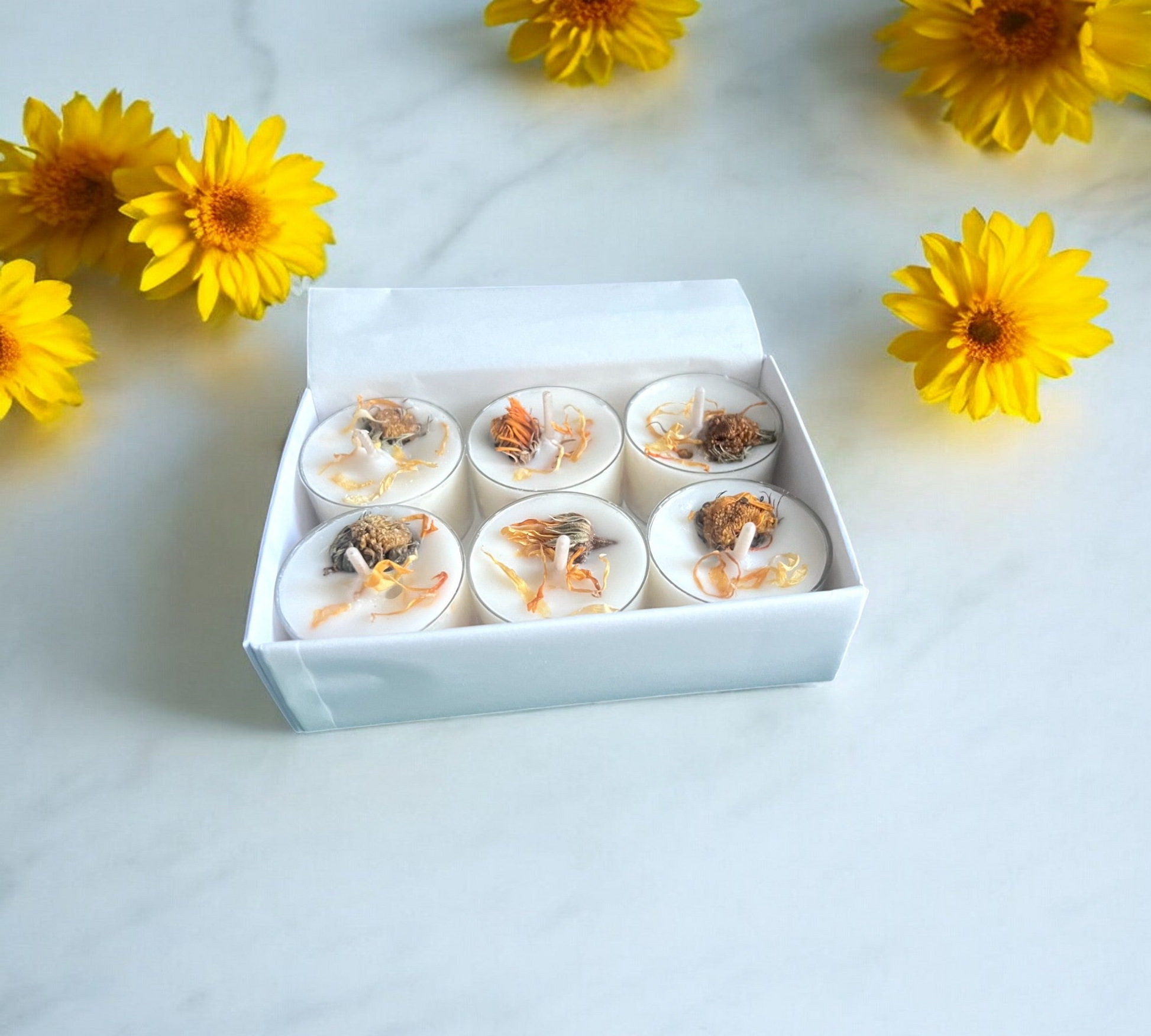 6 Dried Marigold Flowers Aromatherapy Tealights | Mineral Wax Botanical Candles - Scented_Burn
