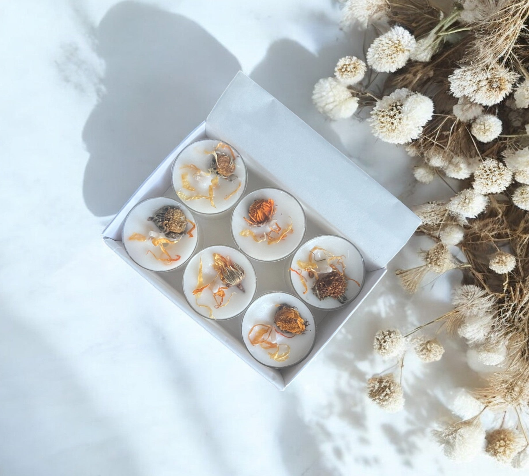 12 Dried Marigold Flowers Aromatherapy Tealights | Mineral Wax Botanical Candles - Scented_Burn